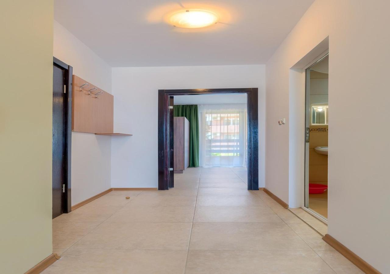 Robinson Beach Apartments Elenite Exterior foto